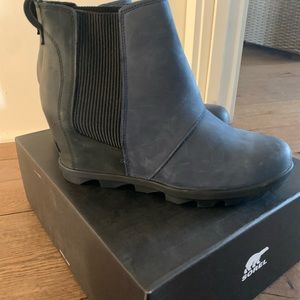 Sorel size 10 new without tag